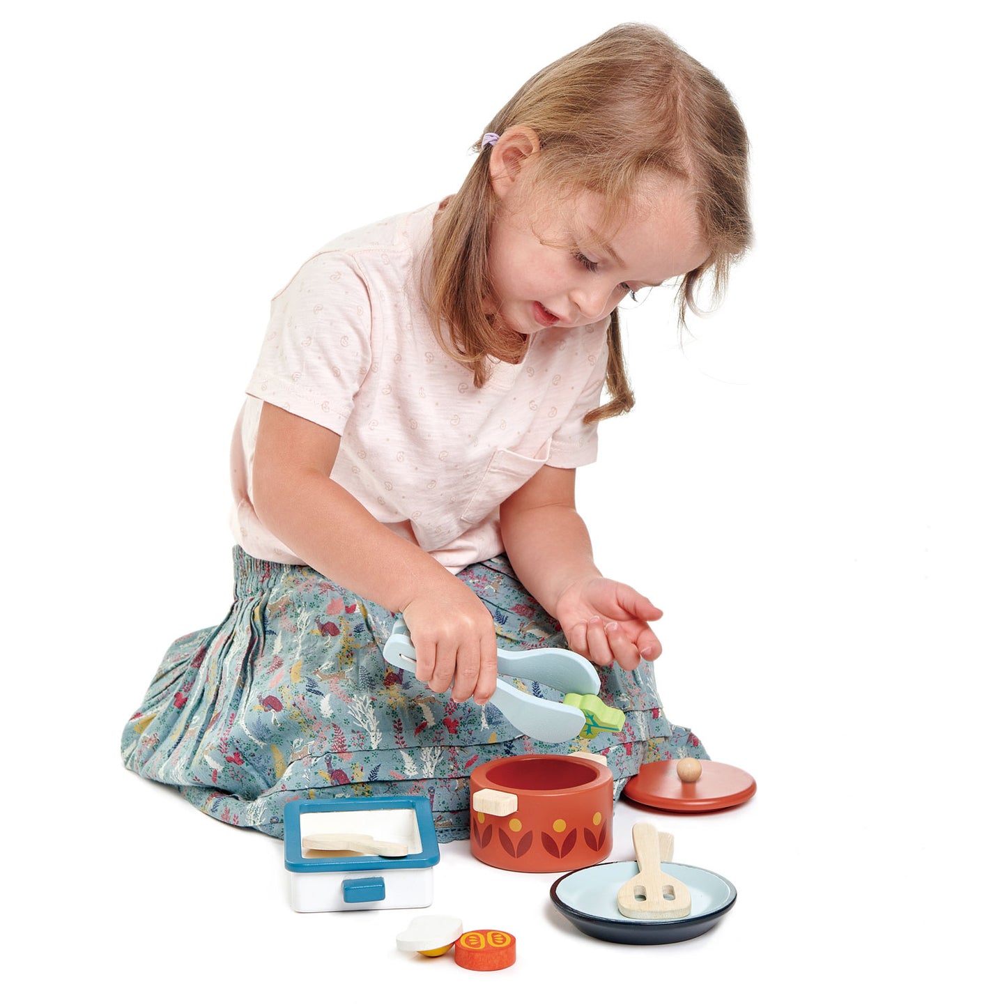 Tender Leaf Toys Pots and Pans