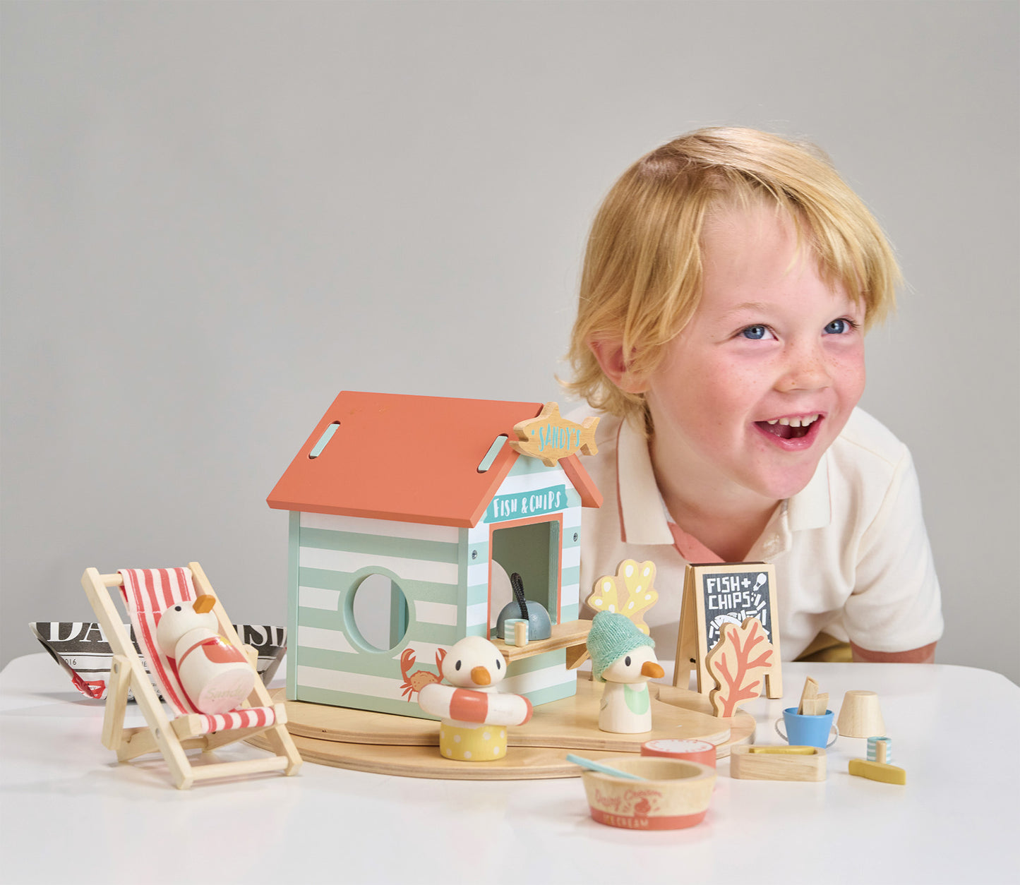Merrywood Tales Sandy's Beach Hut Playset