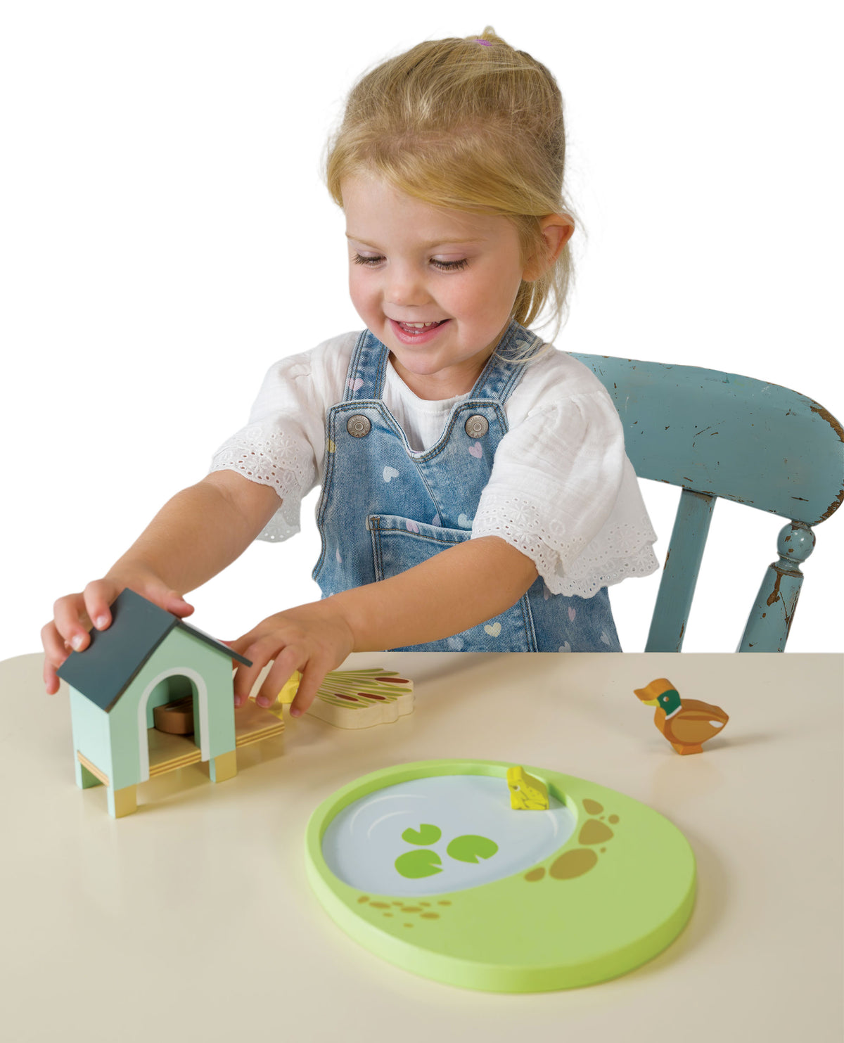 Tender Leaf Toys Pet Set Duck House – Small World Wooden Pond Playset