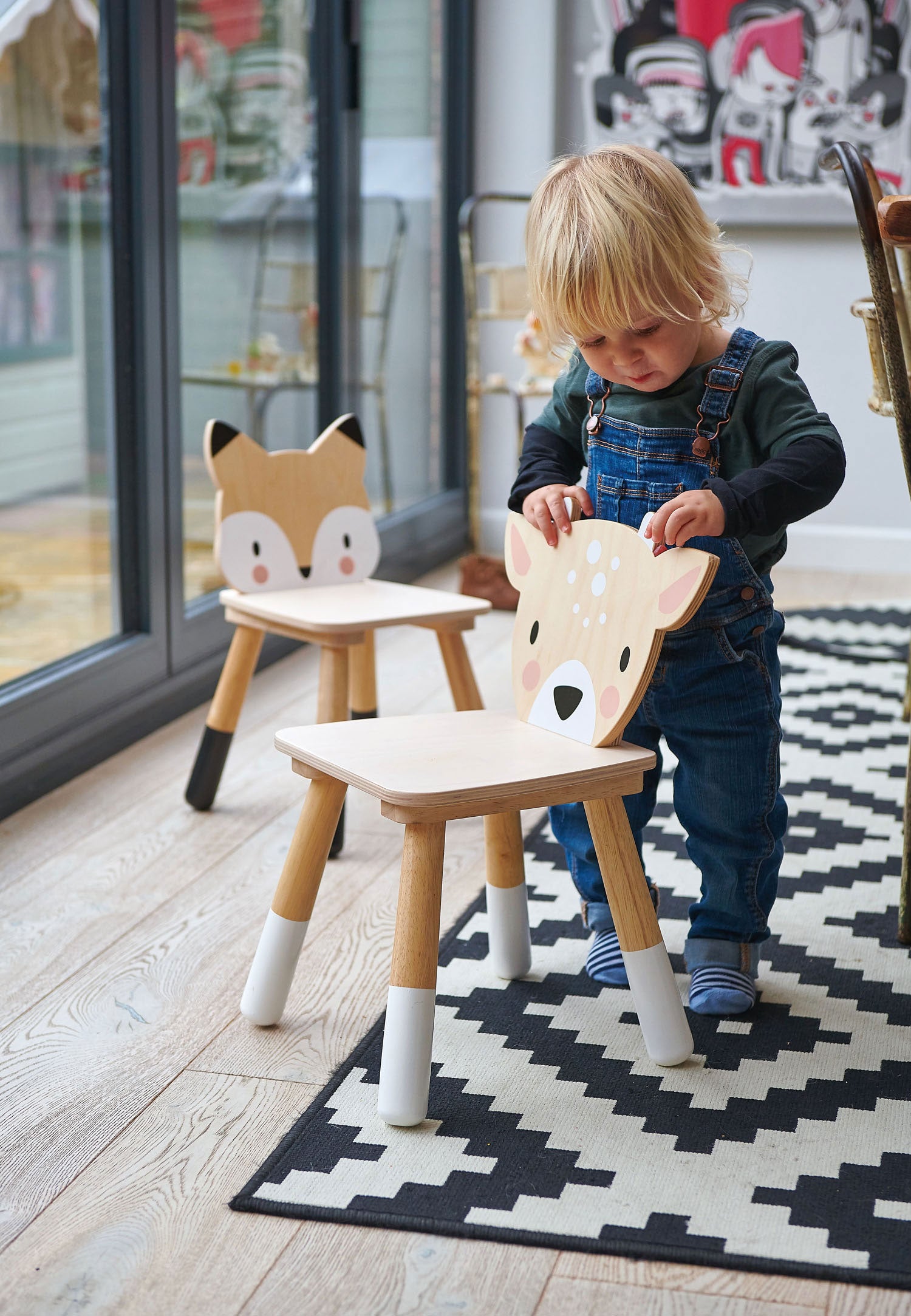 Tender leaf table and chair set sale